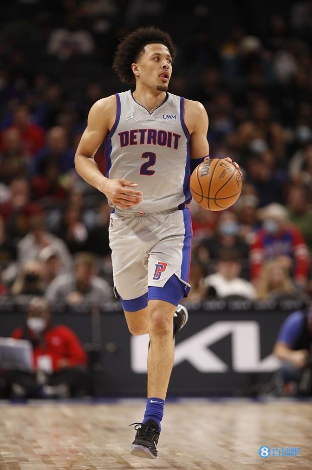 卡佩拉现身火箭训练馆！与阿门等人合练新赛季后半程或成关键角色