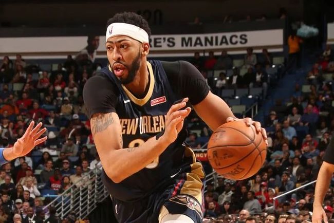 球送入网底 球送入网底