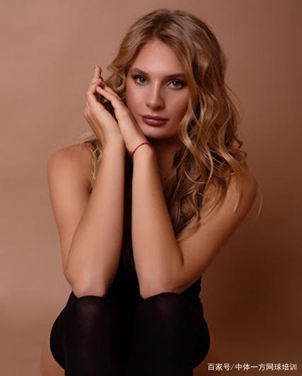 混团世界杯！爆大冷，国乒首败，世界冠军被翻盘，王曼昱疯狂逆转