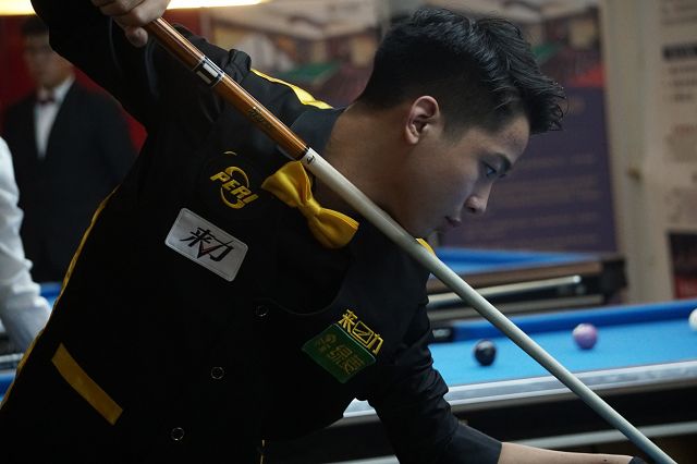 英超综合：布莱顿逼平曼城