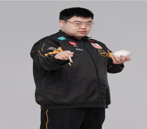具有标杆效